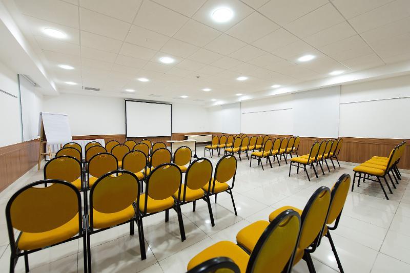 Hotel Atlantico Business Centro Rio de Janeiro Dış mekan fotoğraf The conference hall of the library